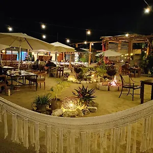 The - Food, Drinks And Transportation To The And Cenotes Albergue Tulum