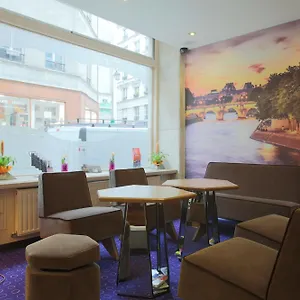 Grand Du Loiret Отель
